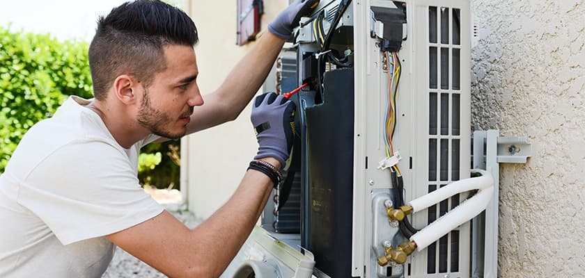 Air conditioner self repair